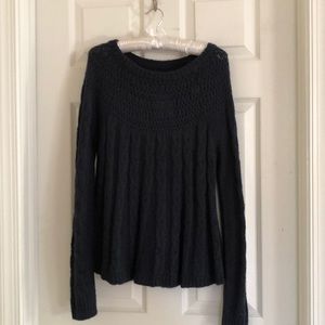 Hollister sweater